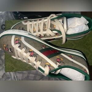 Brand new Gucci shoes